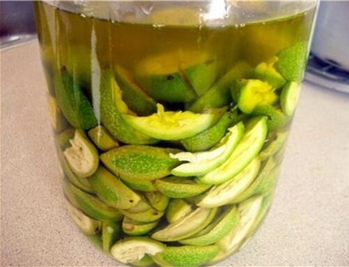 La tintura de nuez verde combate los parásitos